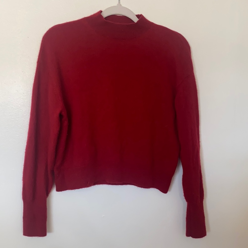 Long Sleeve Crop Top